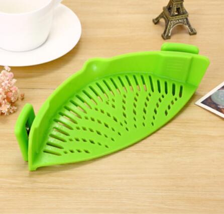 Fantastic Silicone Clip-on Strainer Draining Liquid Oil - Top Kitchen Essentials